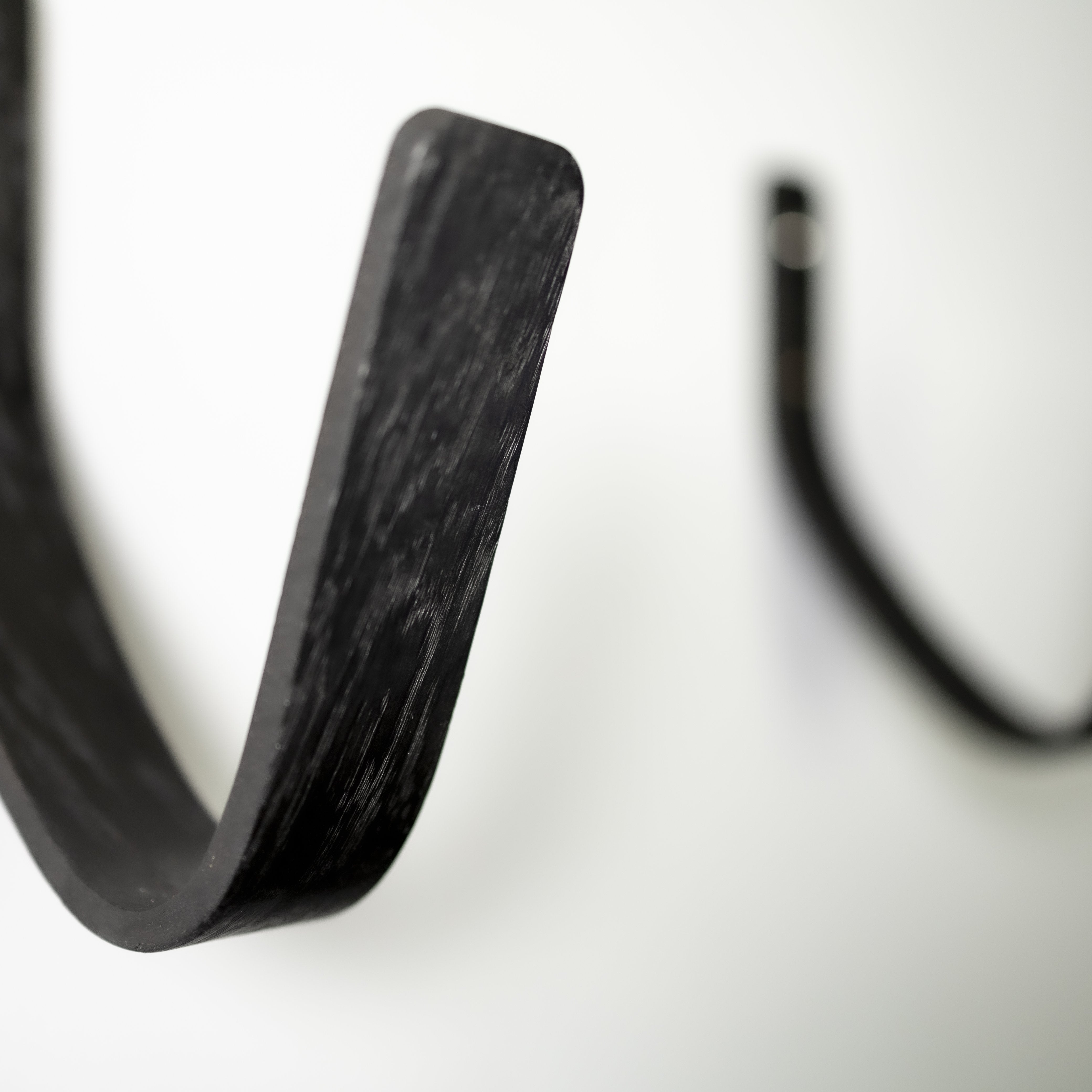 Vagues 1.0 | Shortboard - Supports muraux pour planches de surf | Noir Intense