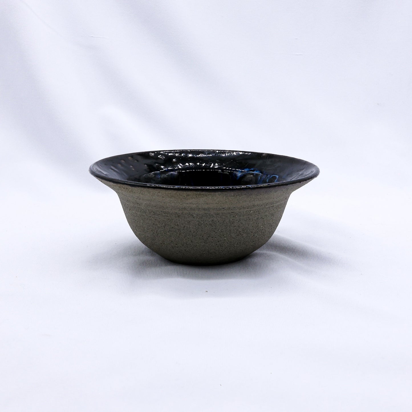 7,5' Midnight Aegean Surge Handmade Grey Stoneware Bowl